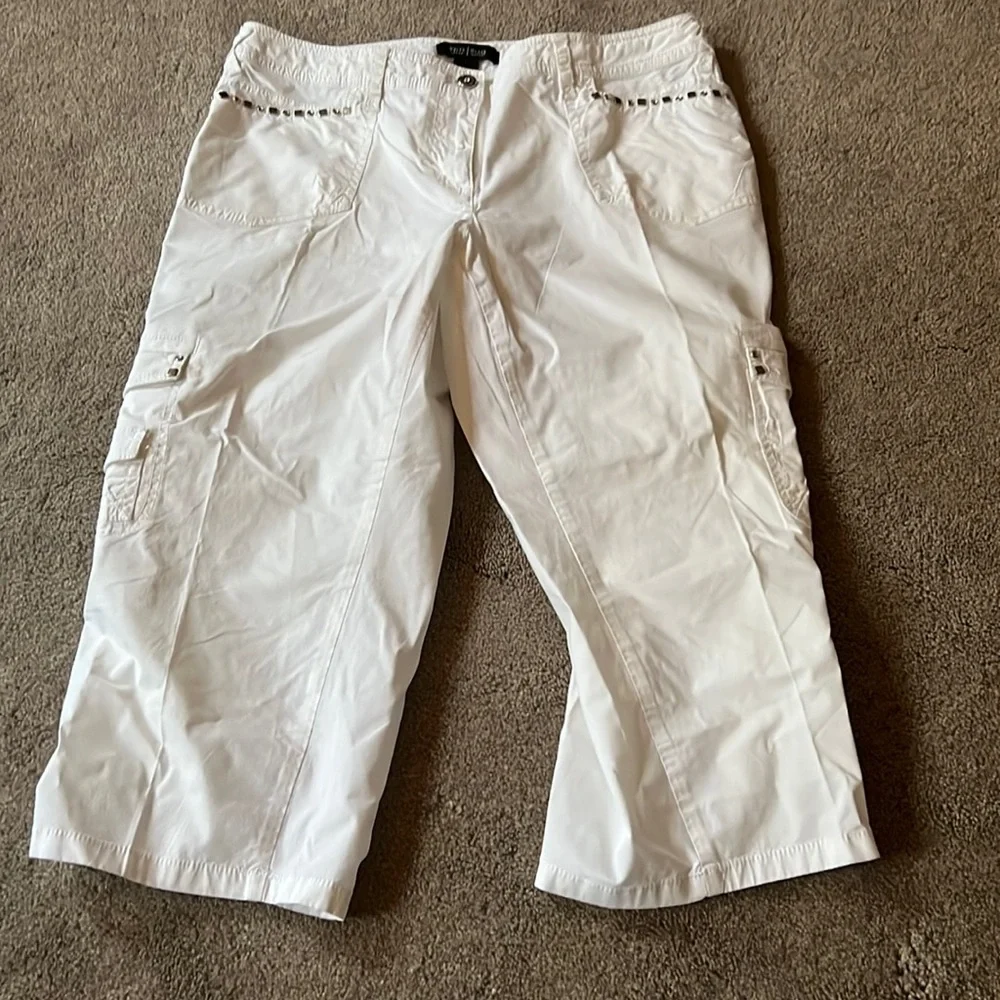 White House | Black Market - Capri Pants - White - Size 8 - Picture 1 of 7